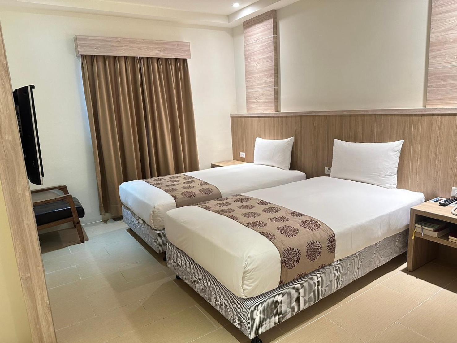 East Town 26 Hotel Hualien Exterior foto