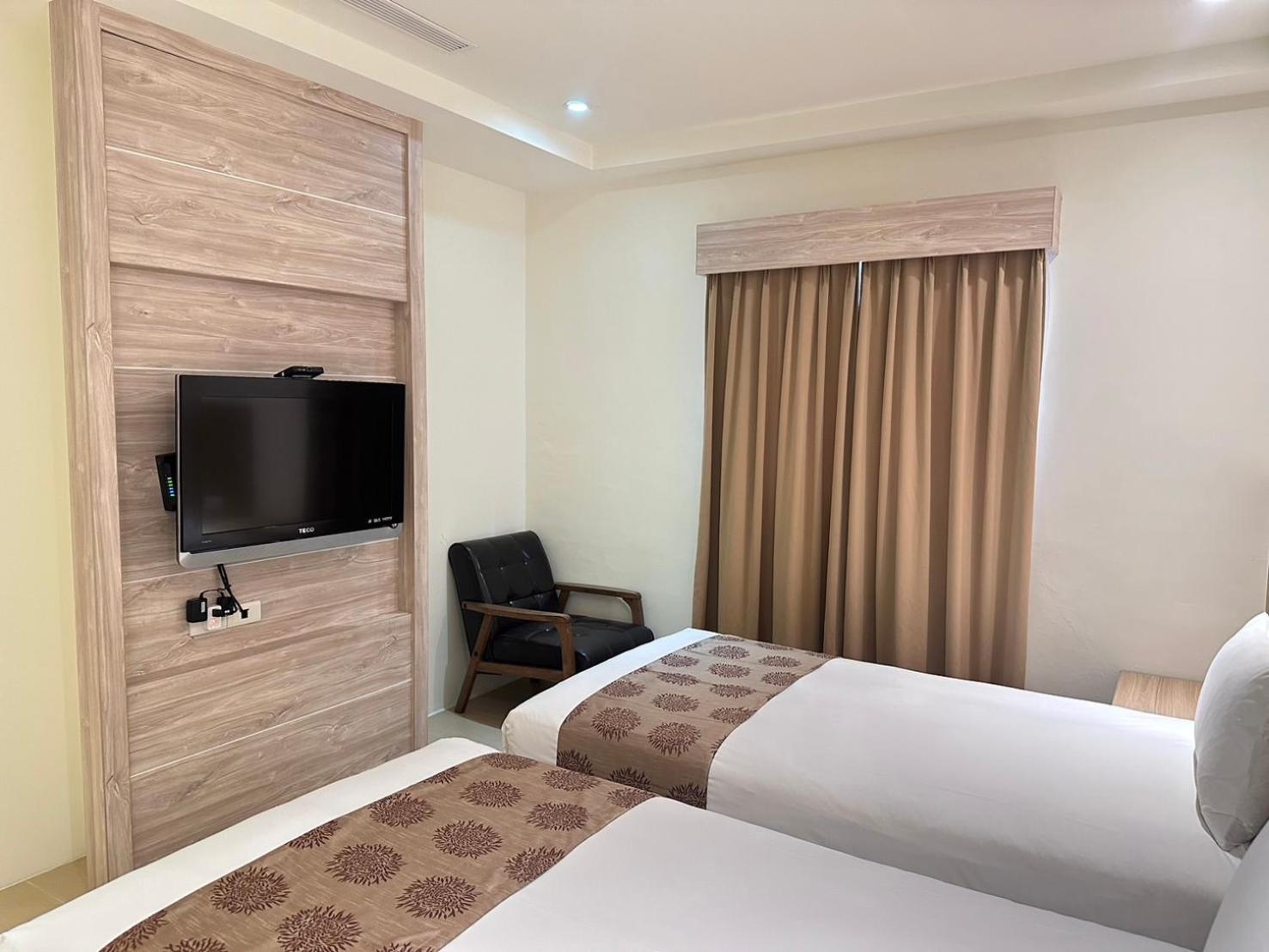 East Town 26 Hotel Hualien Exterior foto