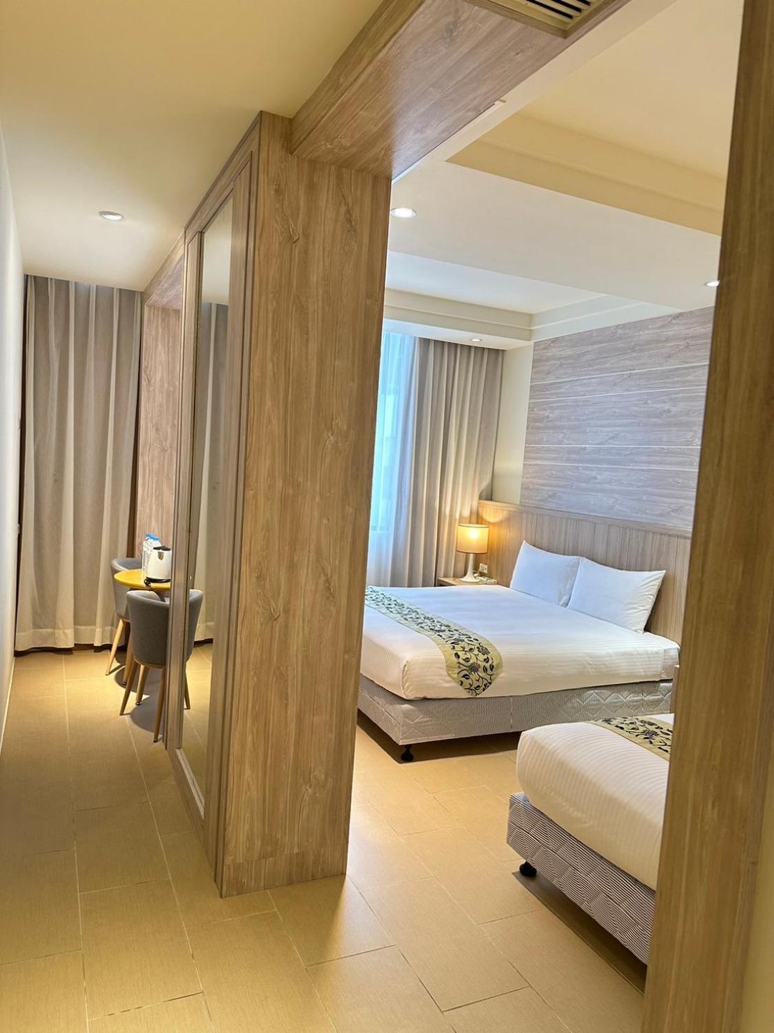 East Town 26 Hotel Hualien Exterior foto